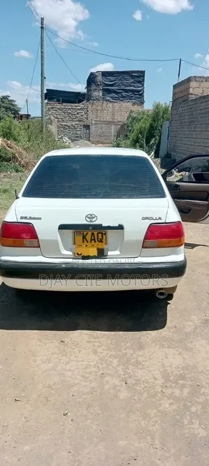 Toyota Corona 1999 White