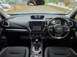 Subaru Forester 2018 Silver