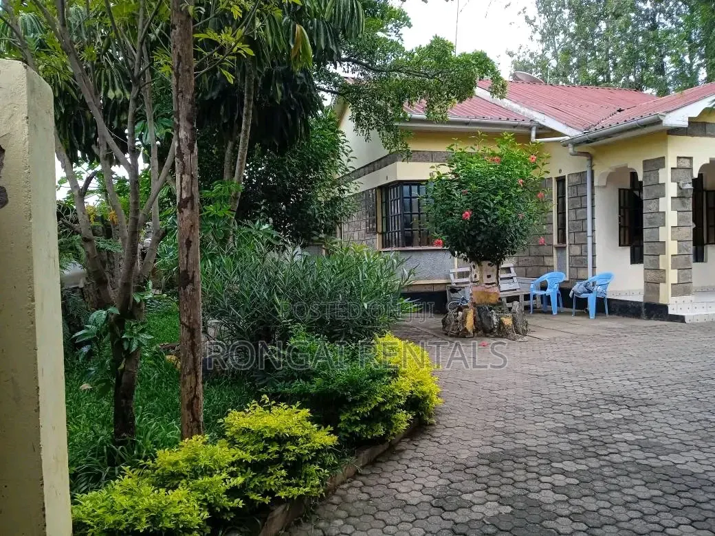 1bdrm Bungalow in Tenda Plots, Rimpa for sale