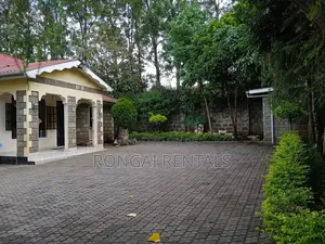 1bdrm Bungalow in Tenda Plots, Rimpa for sale