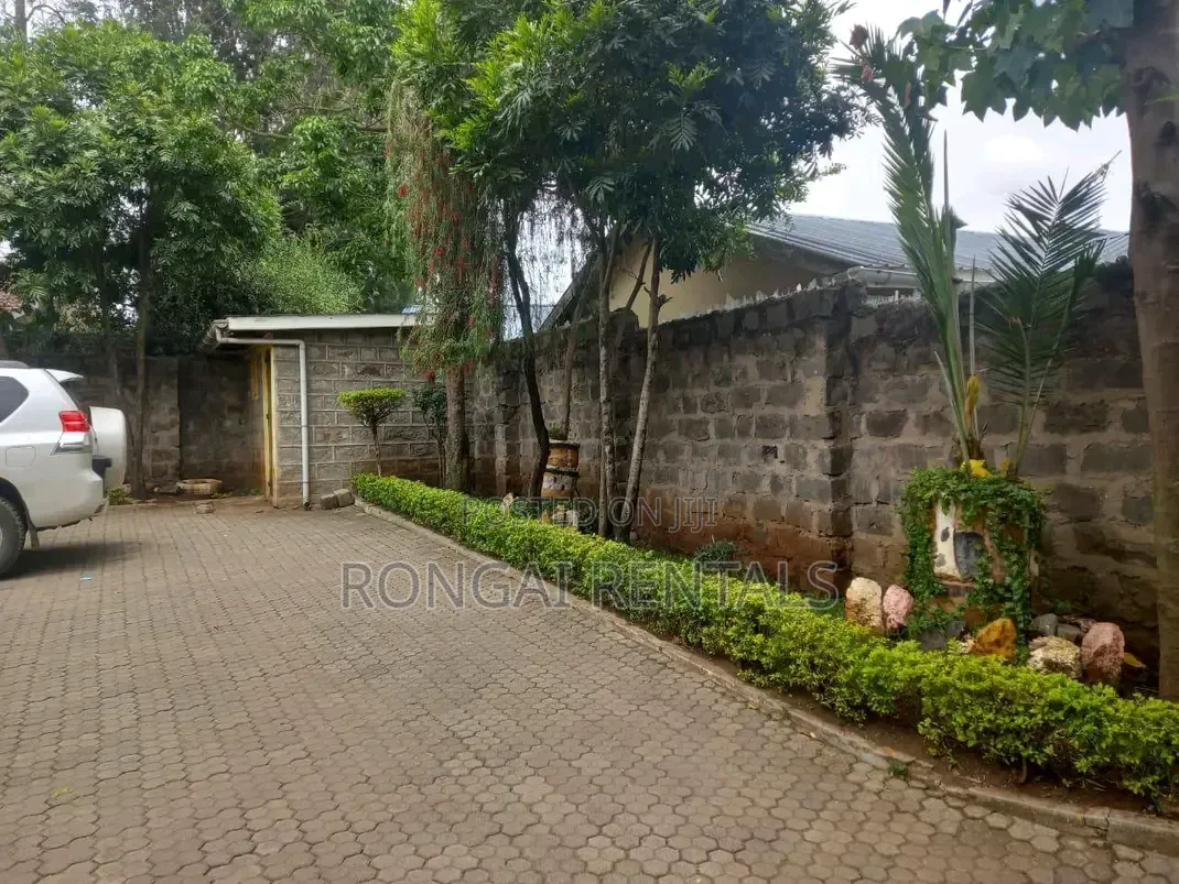1bdrm Bungalow in Tenda Plots, Rimpa for sale