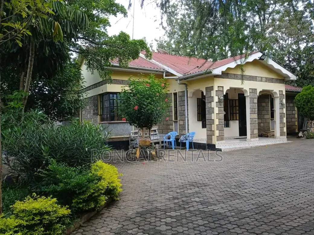 1bdrm Bungalow in Tenda Plots, Rimpa for sale