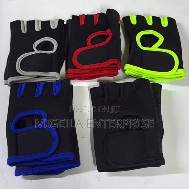 Gloves Large Size - main view