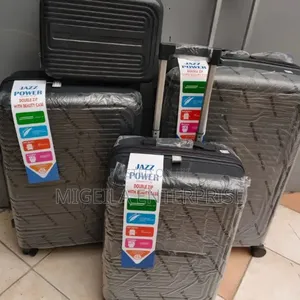 4 N 1 Luxurious Unbreakable Pp Suitcase