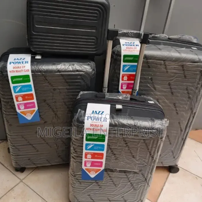 4 N 1 Luxurious Unbreakable Pp Suitcase