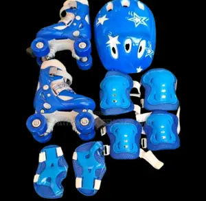 Skate Shoes. Skates 4 Wheel Full Set Full With Protective Gear
