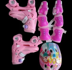 Skate Shoes. Skates 4 Wheel Full Set Full With Protective Gear
