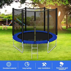 Skippy Trampolines Outdoor Trampoline With Safety Net (12ft