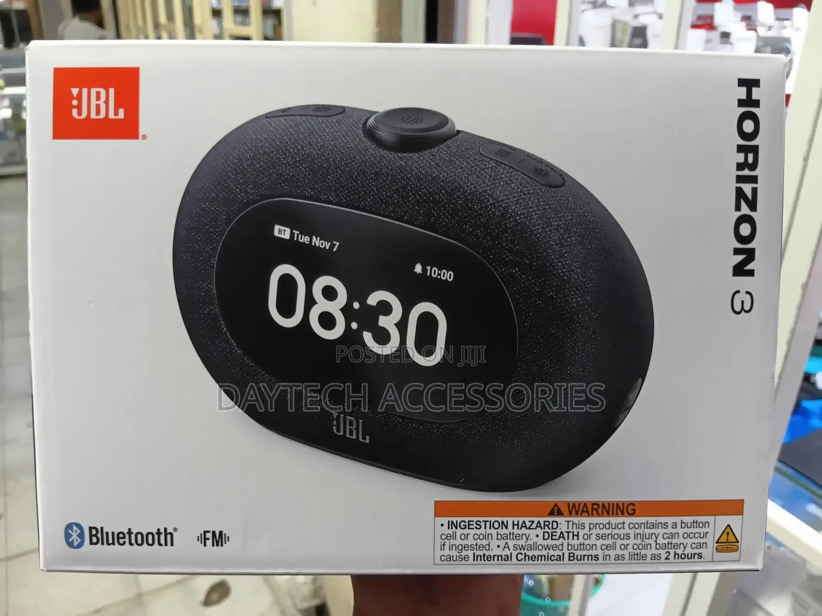 This Is a JBL Horizon 3 Bluetooth Clock Radio With Room-Filling Sound