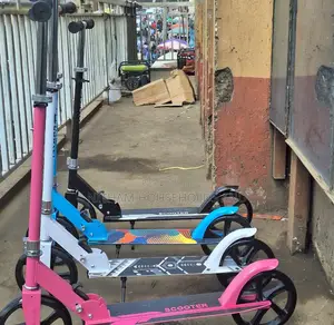 Heavy-Duty Height Adjustable Two-Wheel Kids Scooters Without Brakes