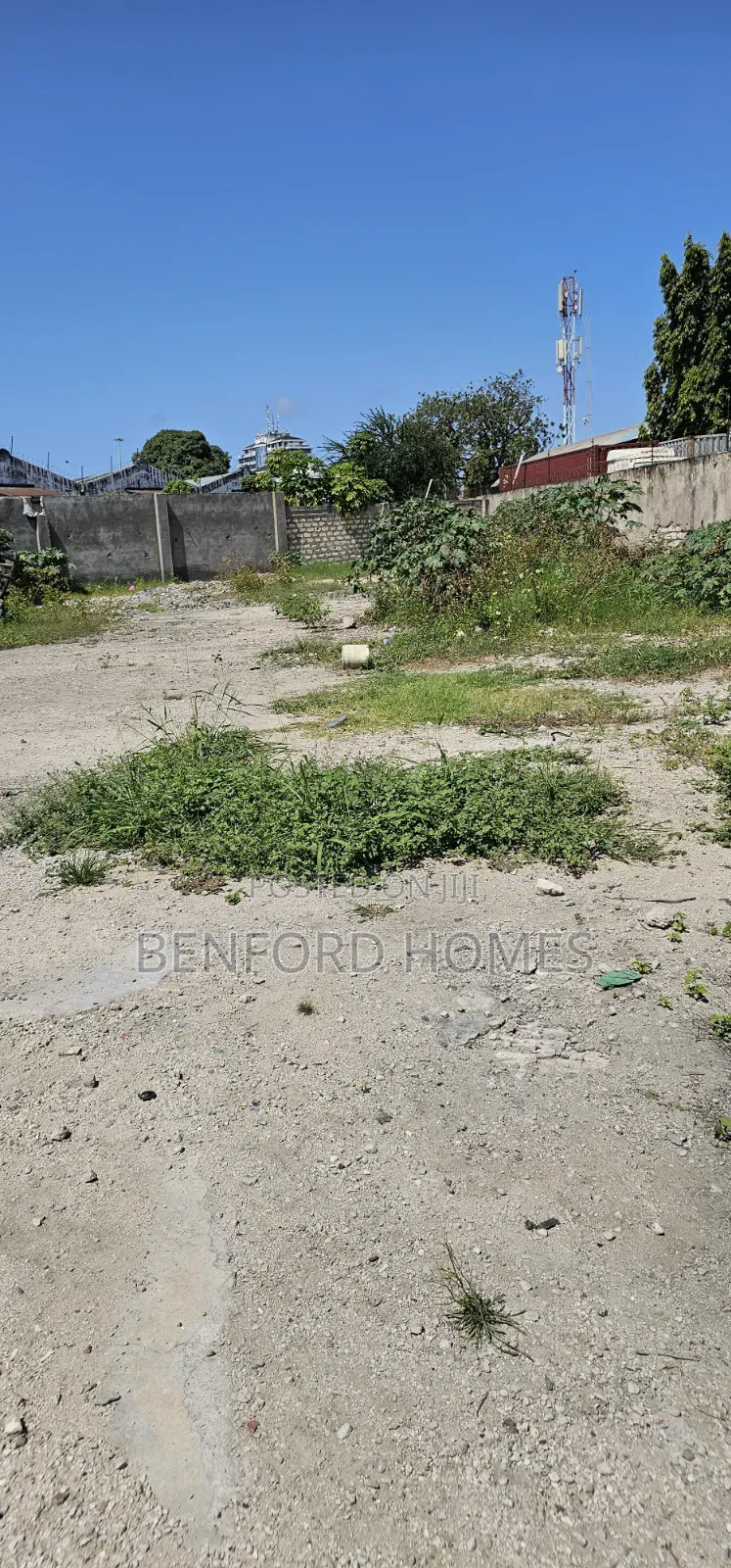 Oner Acre Yard Available for Long Term Let or Sale Shimsnzi