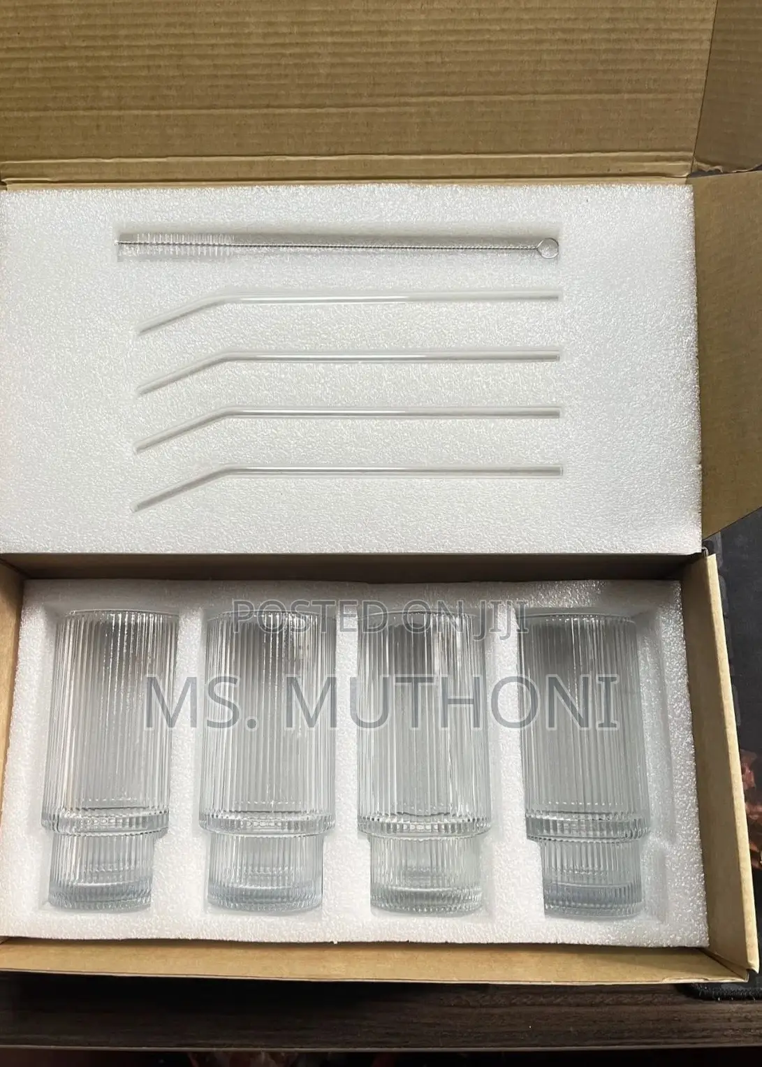 4 PCS Ribned Juice Glasses With Bamboo Lid Straws
