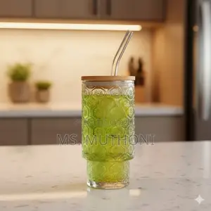 4 PCS Vintage Drinking Glasses With a Distinct Embossed Pattern.