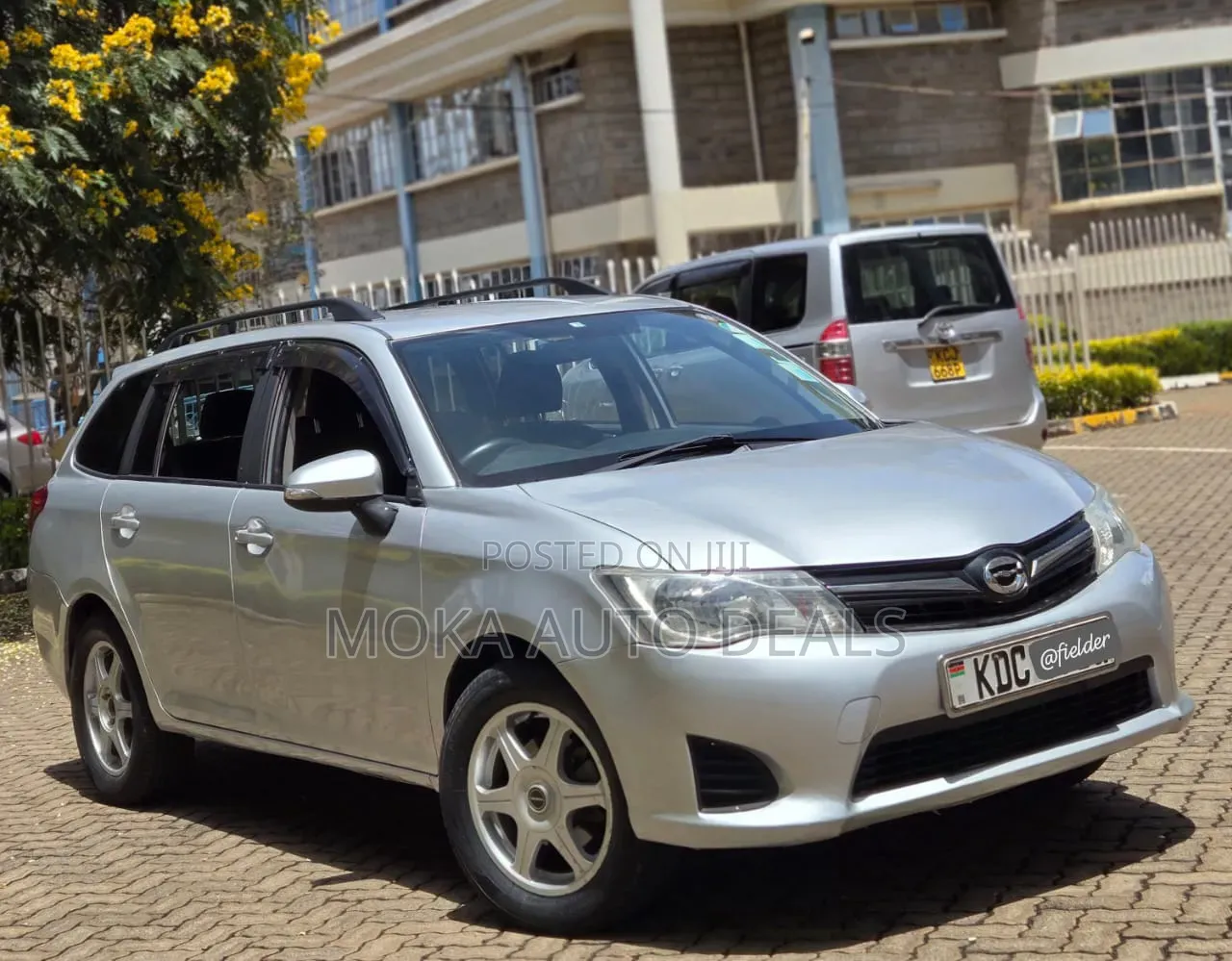 Toyota Corolla Fielder 2015 Silver