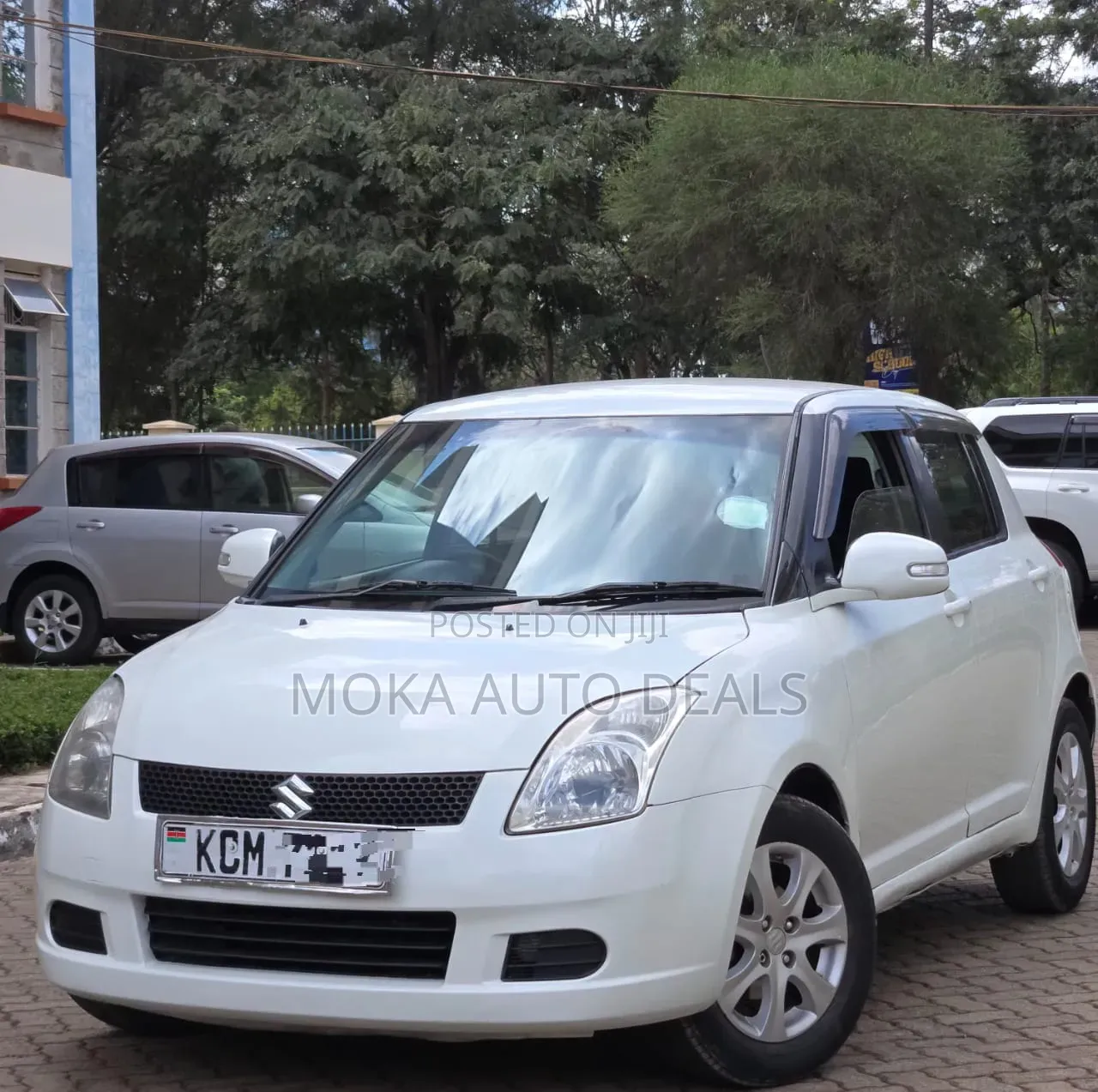 Suzuki Swift 2010 White