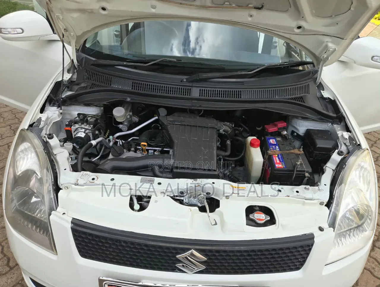 Suzuki Swift 2010 White