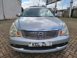 Nissan Sylphy 2010 Silver