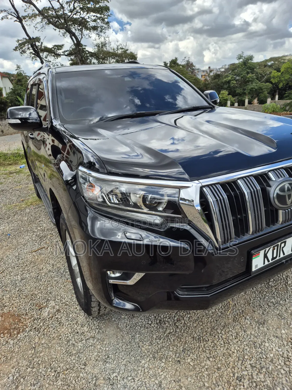 Toyota Land Cruiser Prado 2017 Black