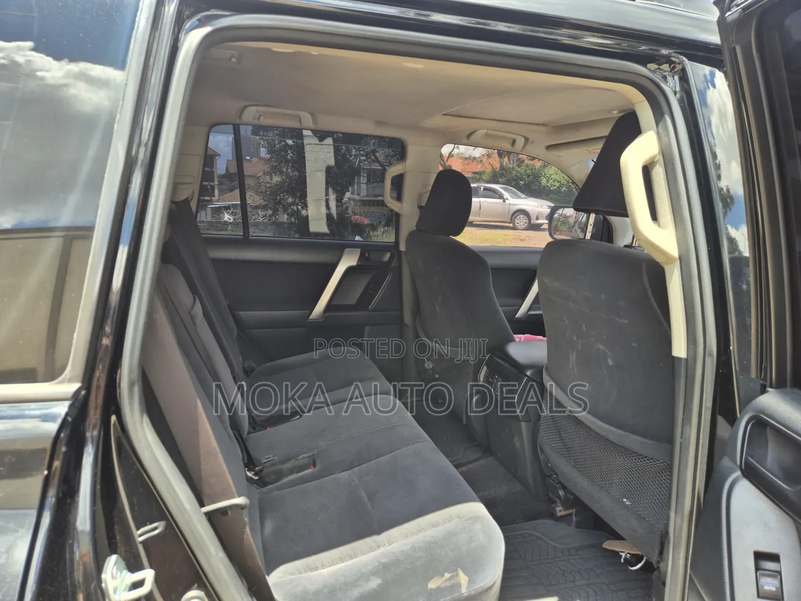 Toyota Land Cruiser Prado 2017 Black
