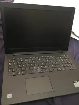 Laptop Lenovo IdeaPad 330 4GB Intel Core i3 HDD 1T