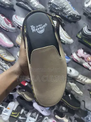 Dr Martens Zebzag Mules