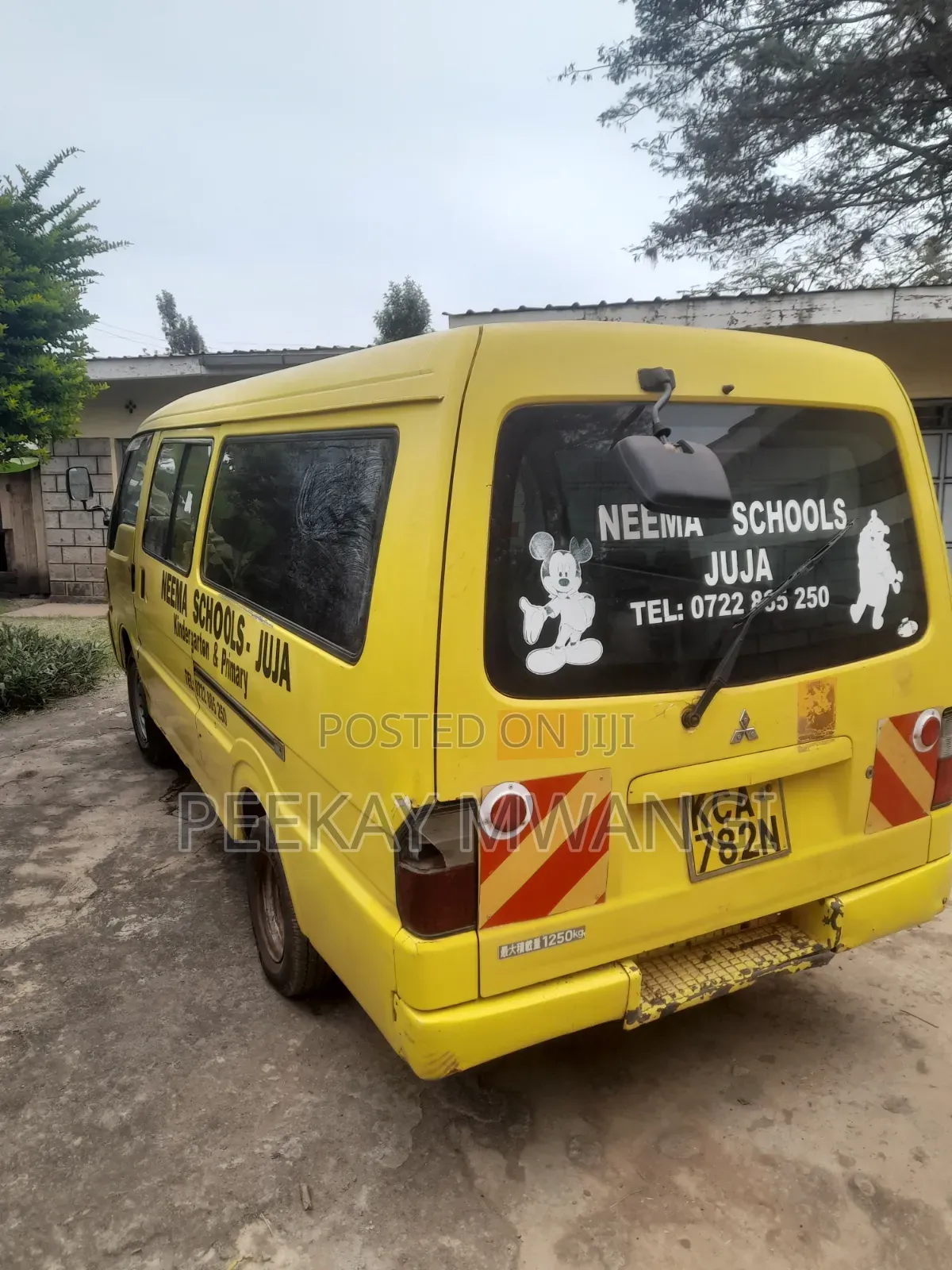 Mitsubishi Delica 2007 Yellow