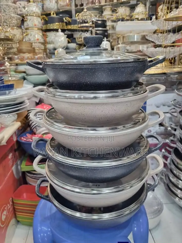 10-Piece Die-Cast Granite Non-Stick Set.