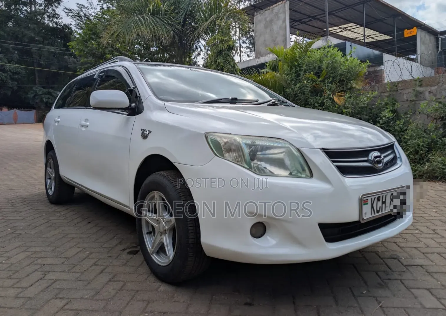 Toyota Corolla Fielder 2009 White