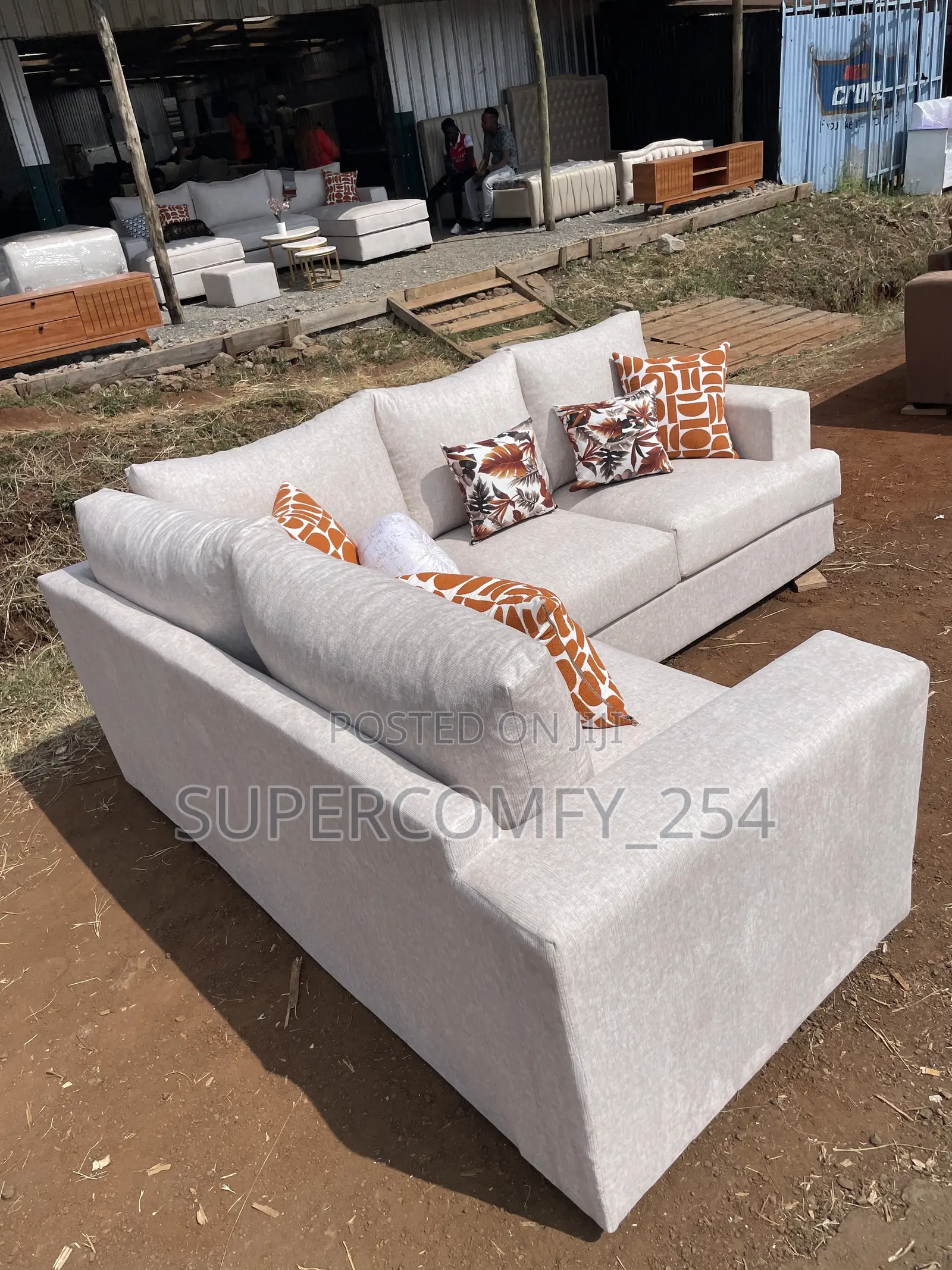 Enclosed Modern Six Seater L Seat