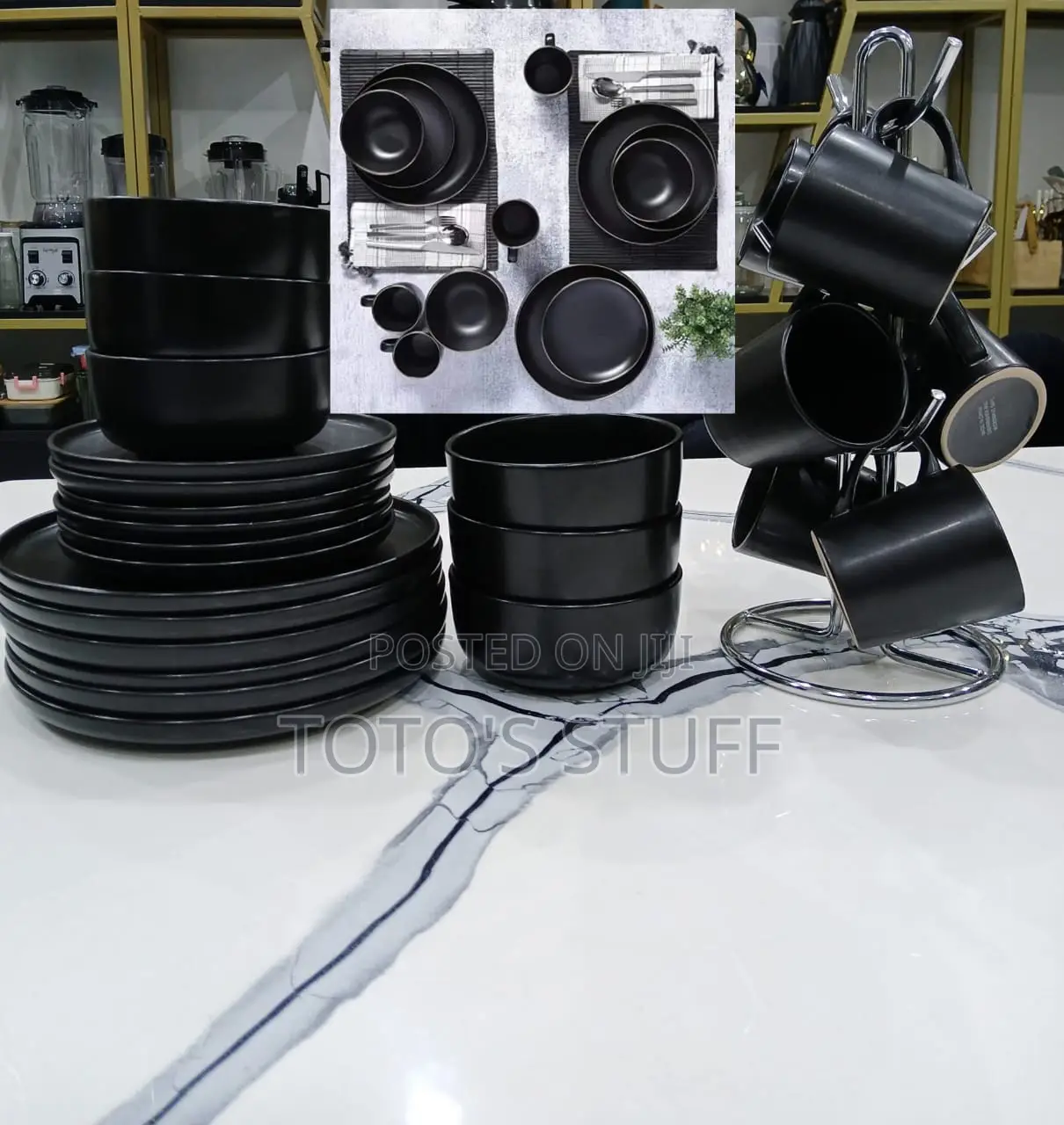 All Black Dinner Set