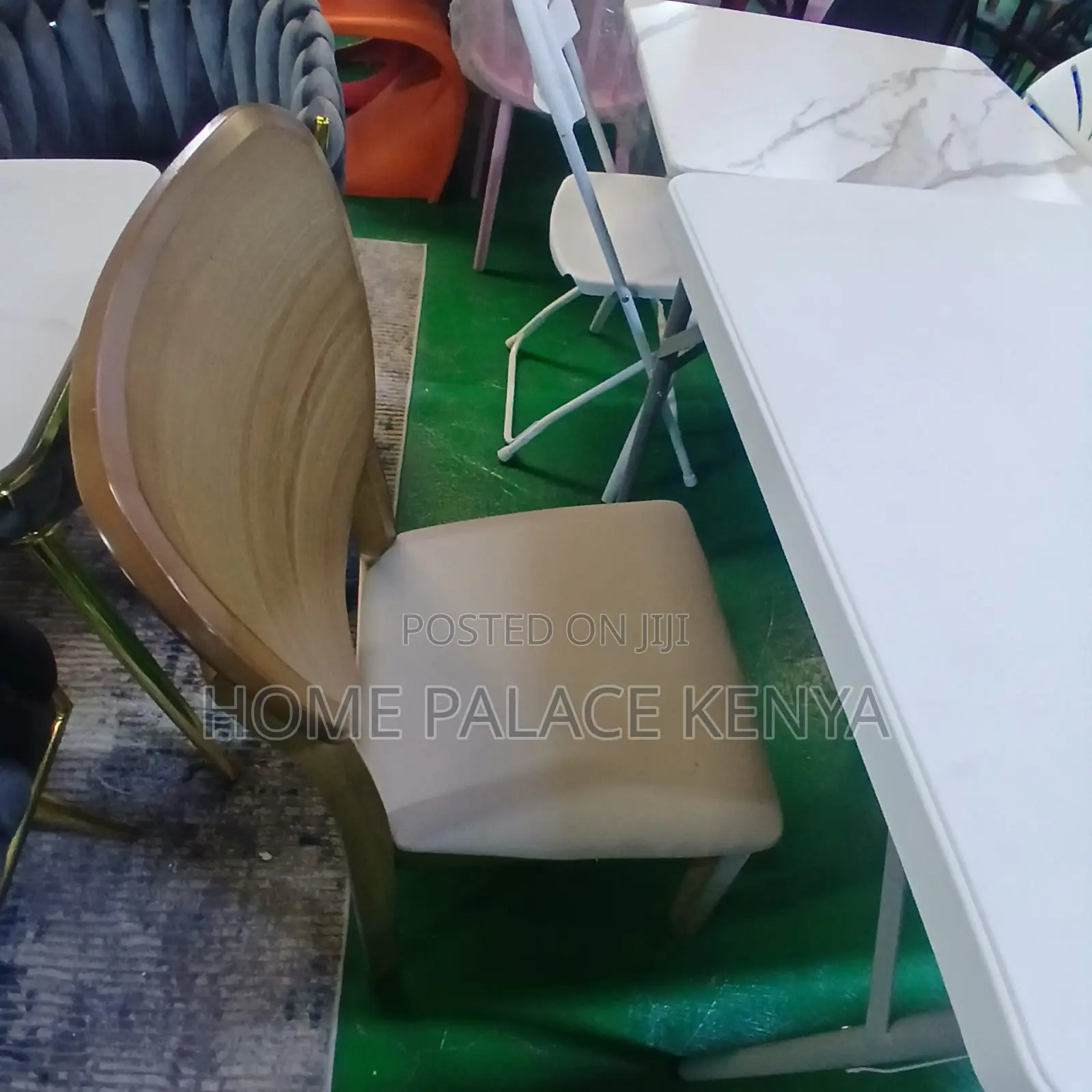 Dining Chair: Rubber Wood Padded Restaurant Chair