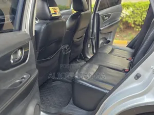 Nissan X-Trail 2015 Silver