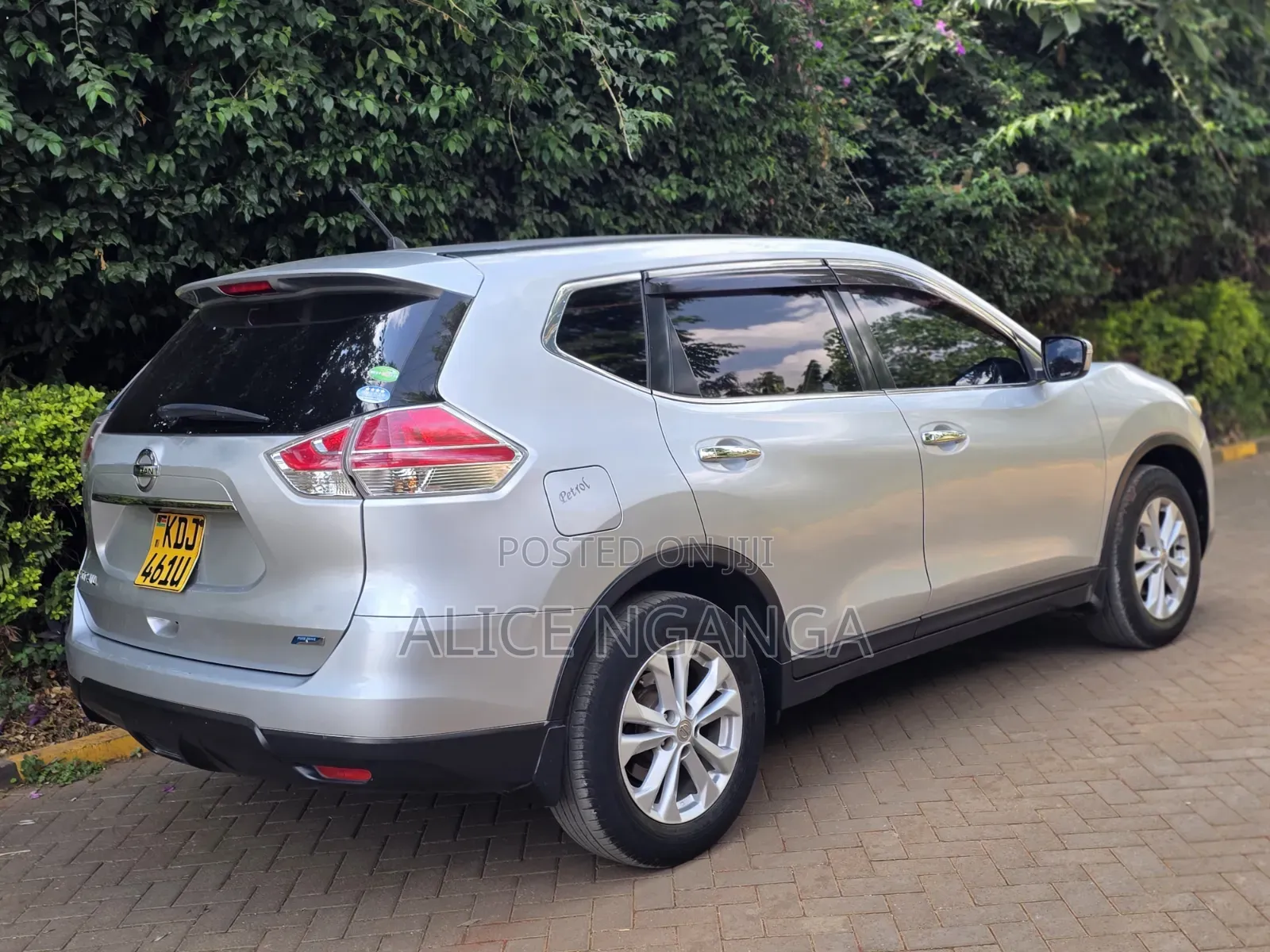 Nissan X-Trail 2015 Silver