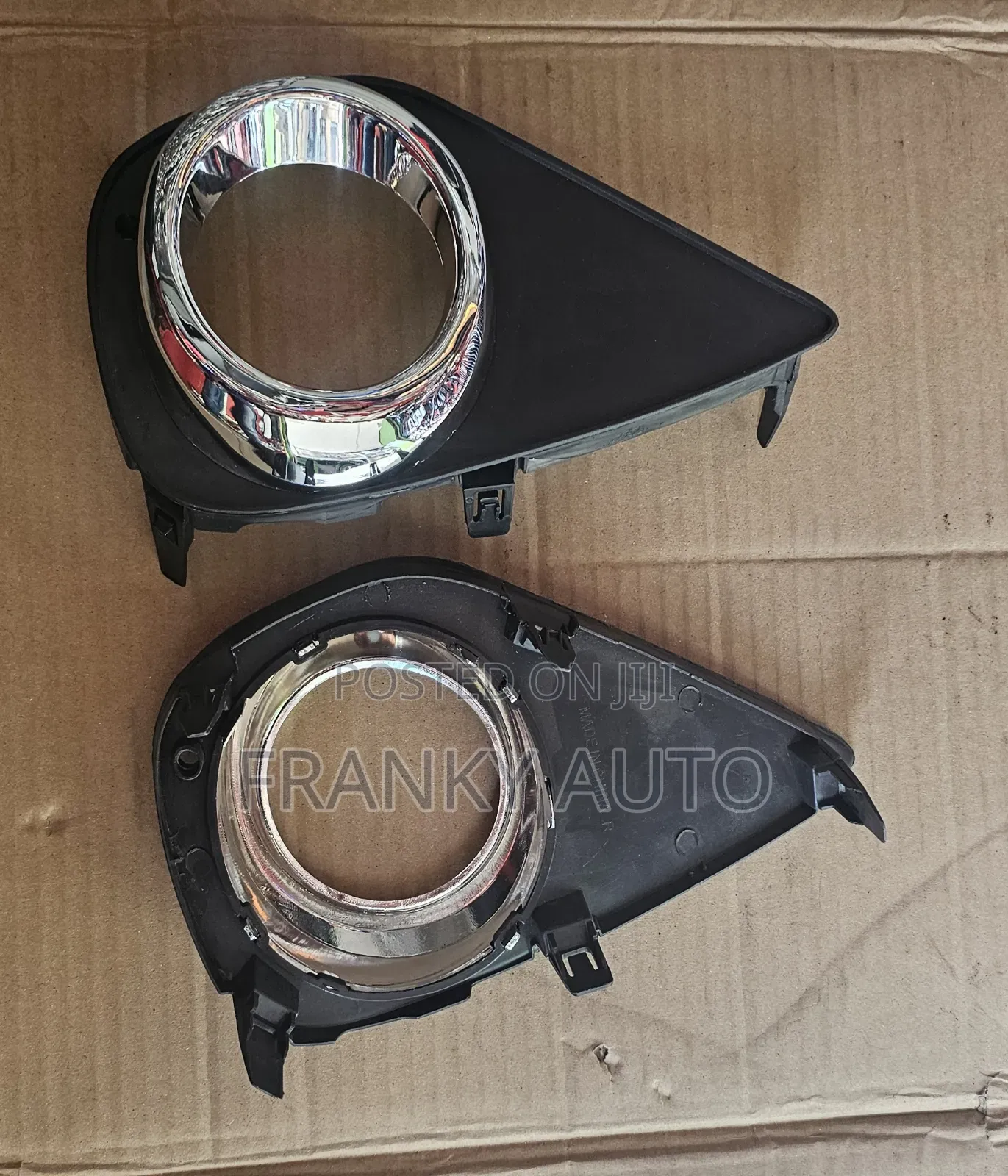 Foglight Cover Vitz 2021