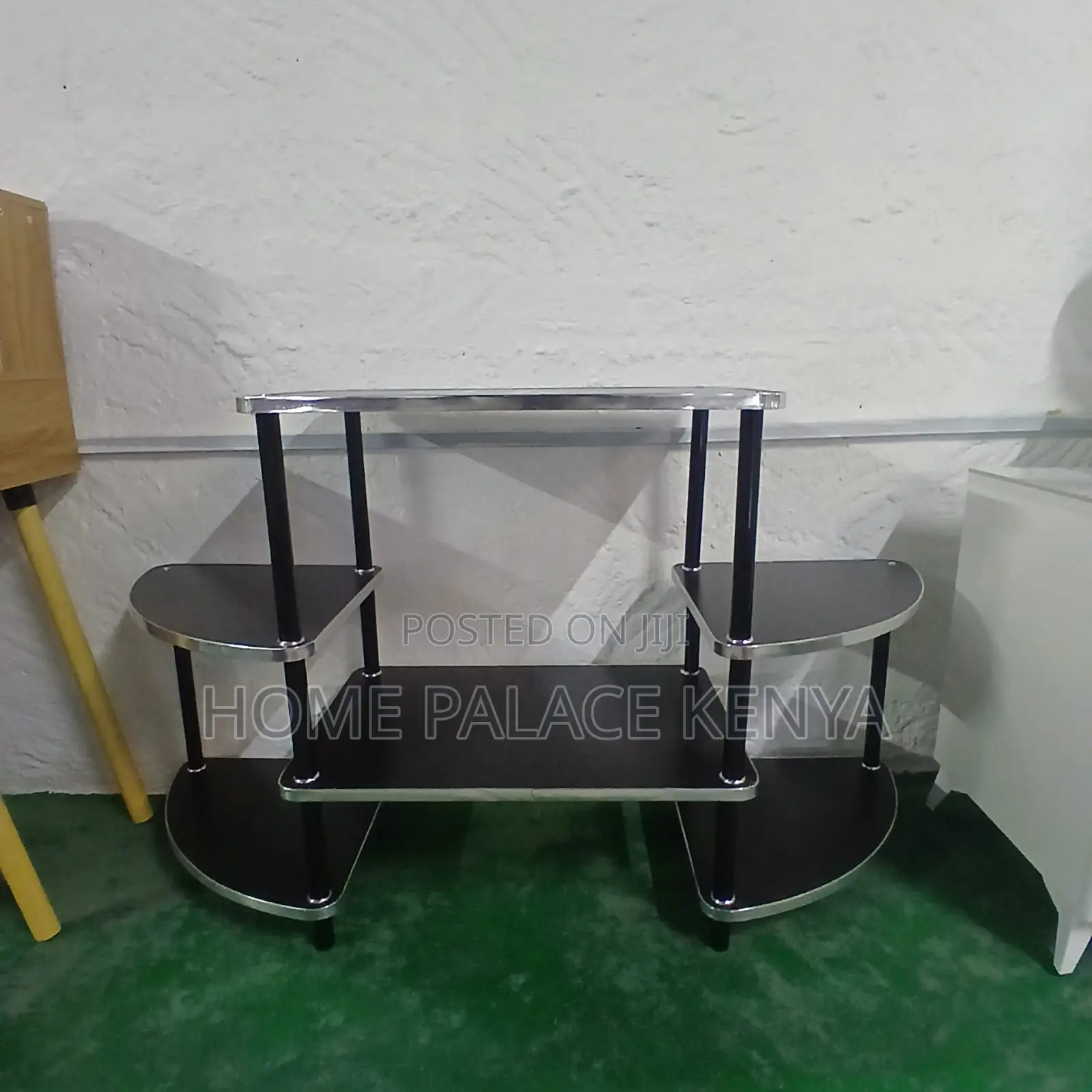 Tv Stand: Flowered MDF Matte Finish Tv Placement Stand