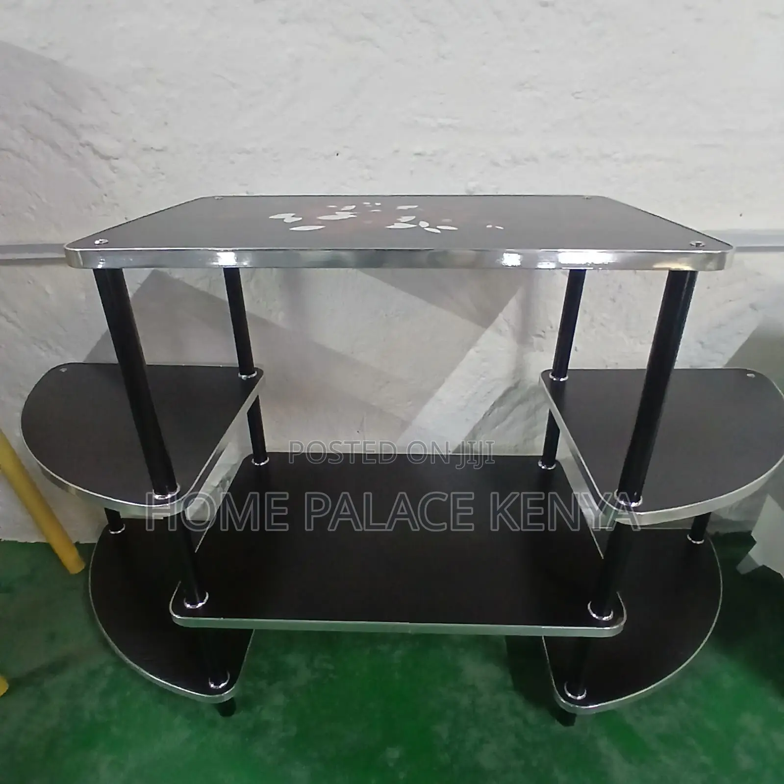 Tv Stand: Flowered MDF Matte Finish Tv Placement Stand