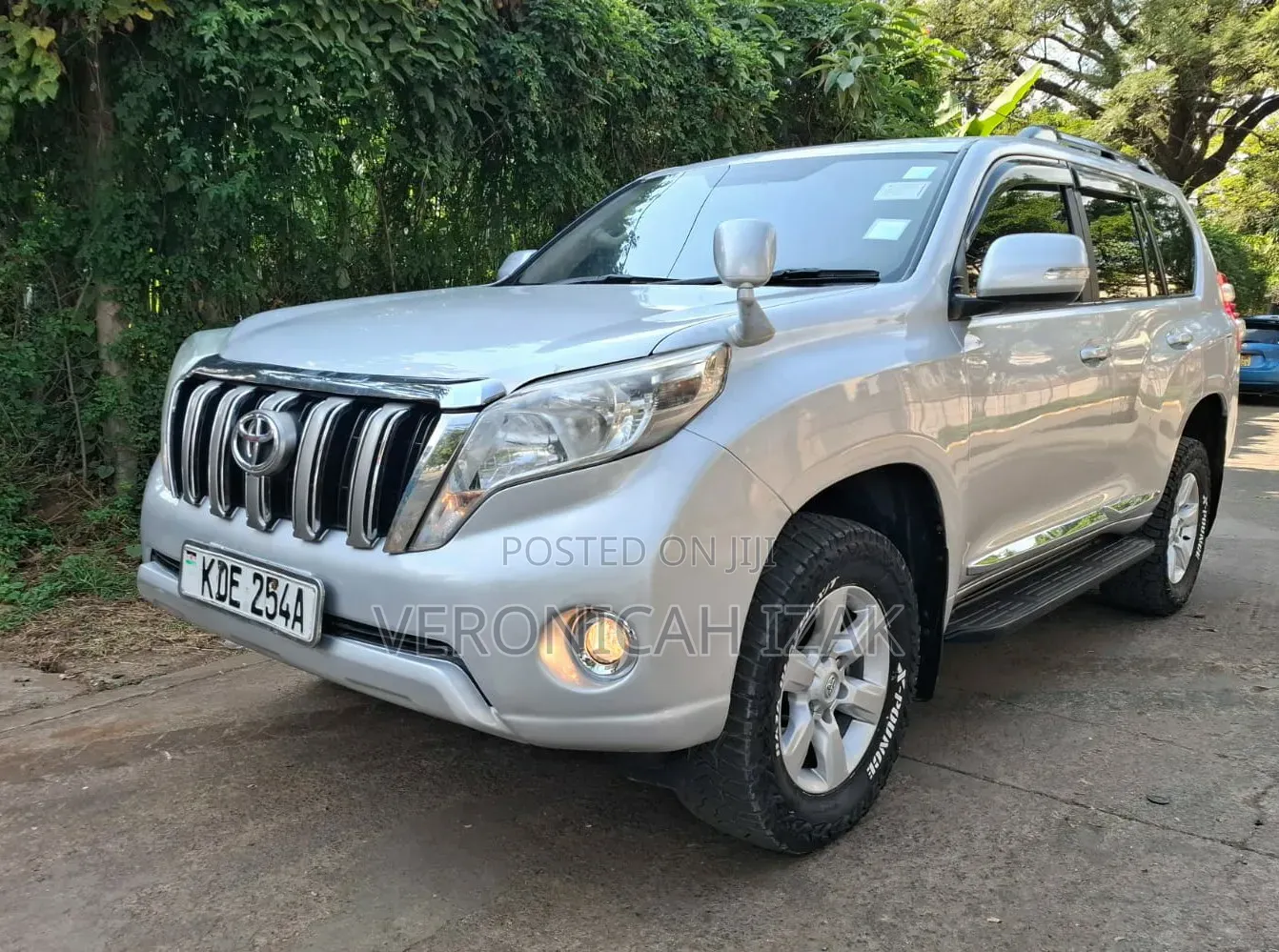 Toyota Land Cruiser Prado 2015 Silver