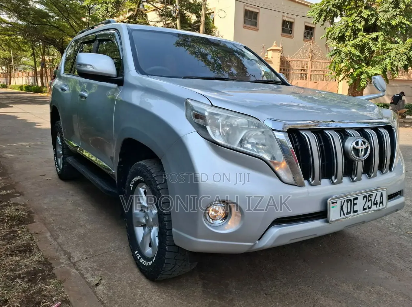 Toyota Land Cruiser Prado 2015 Silver