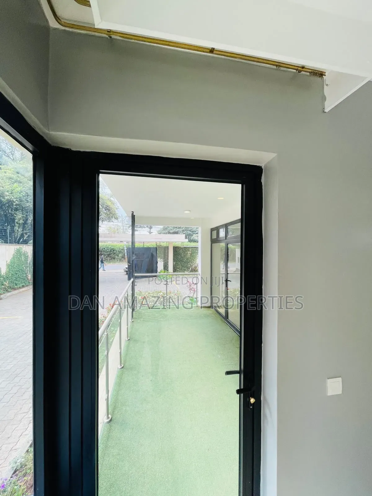 2bdrm Apartment in Riara Road, Valley Arcade for rent
