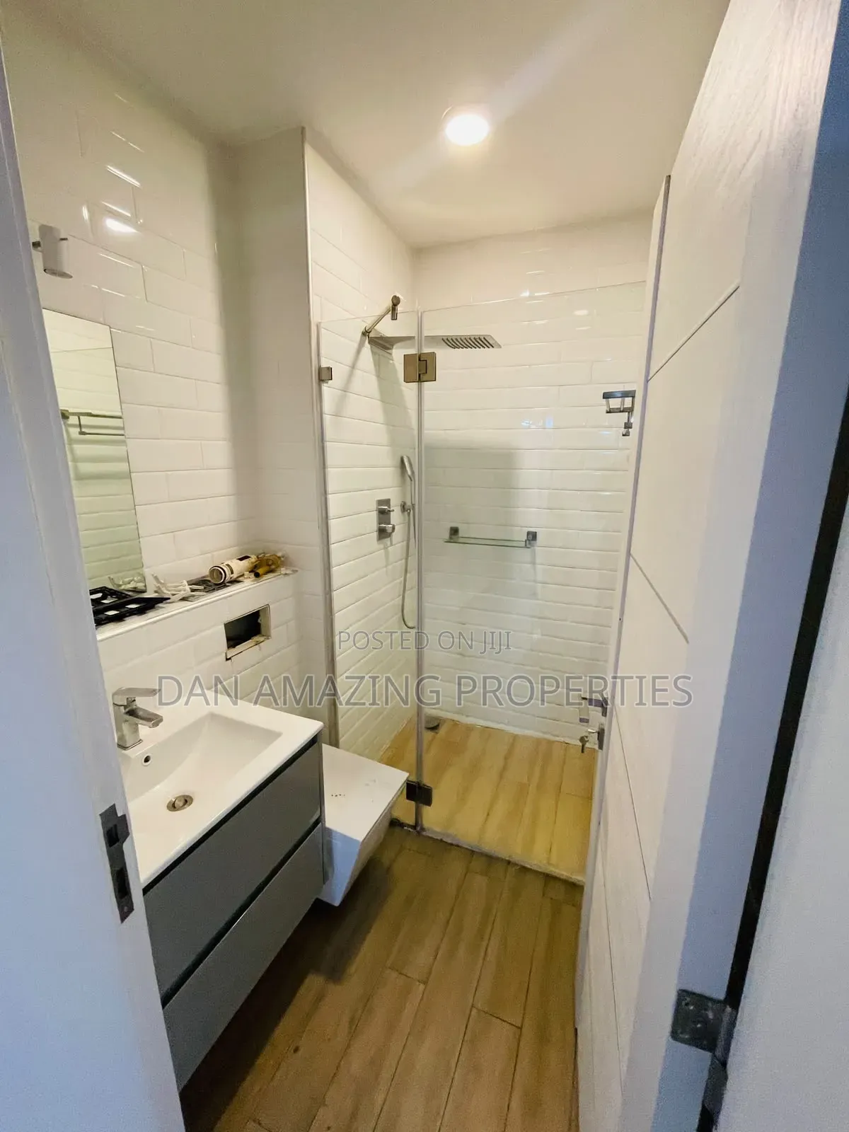 2bdrm Apartment in Riara Road, Valley Arcade for rent