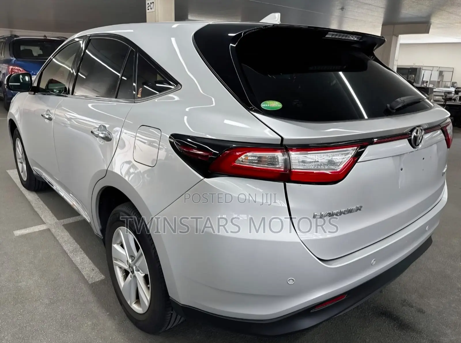Toyota Harrier 2.0 2019 Silver