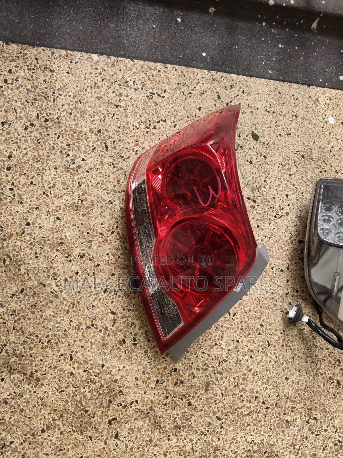 Toyota Allion Taillight