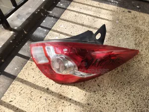 Nissan Tiida 2010 Taillight
