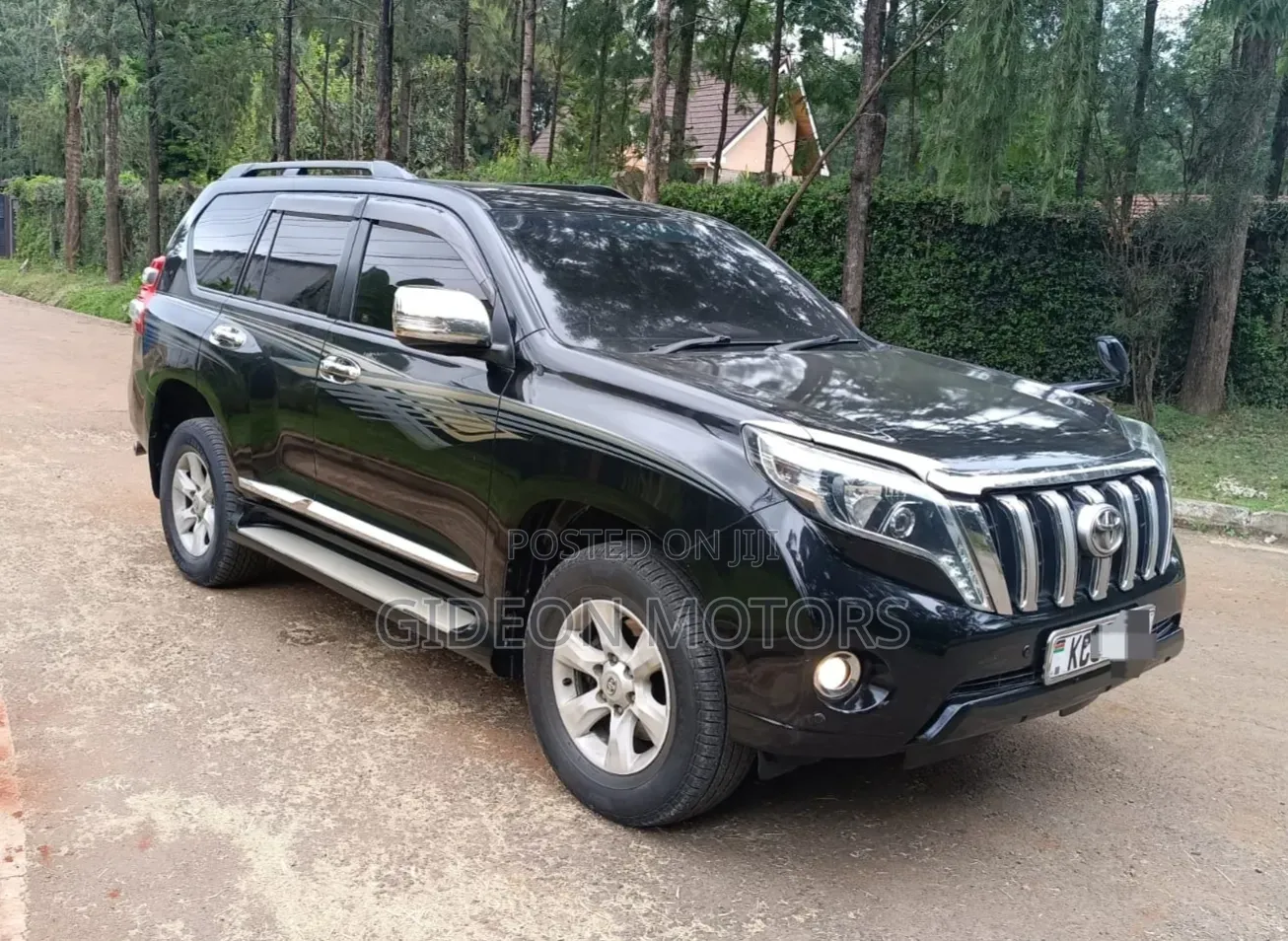 Toyota Land Cruiser Prado 2011 Black