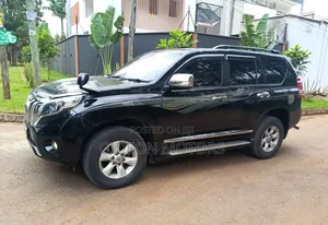 Toyota Land Cruiser Prado 2011 Black