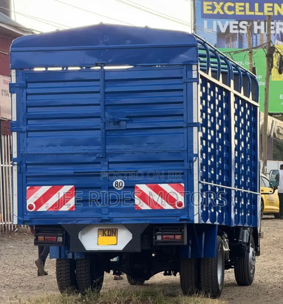 Isuzu NQR Local 2023
