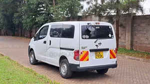 Nissan NV200 2010 White