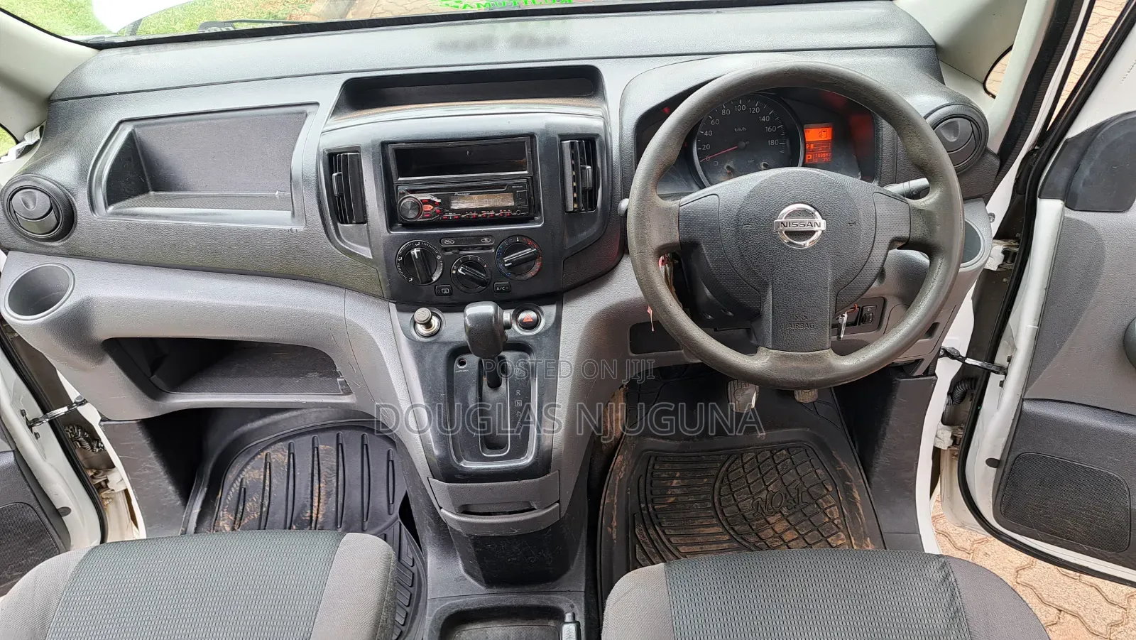Nissan NV200 2010 White