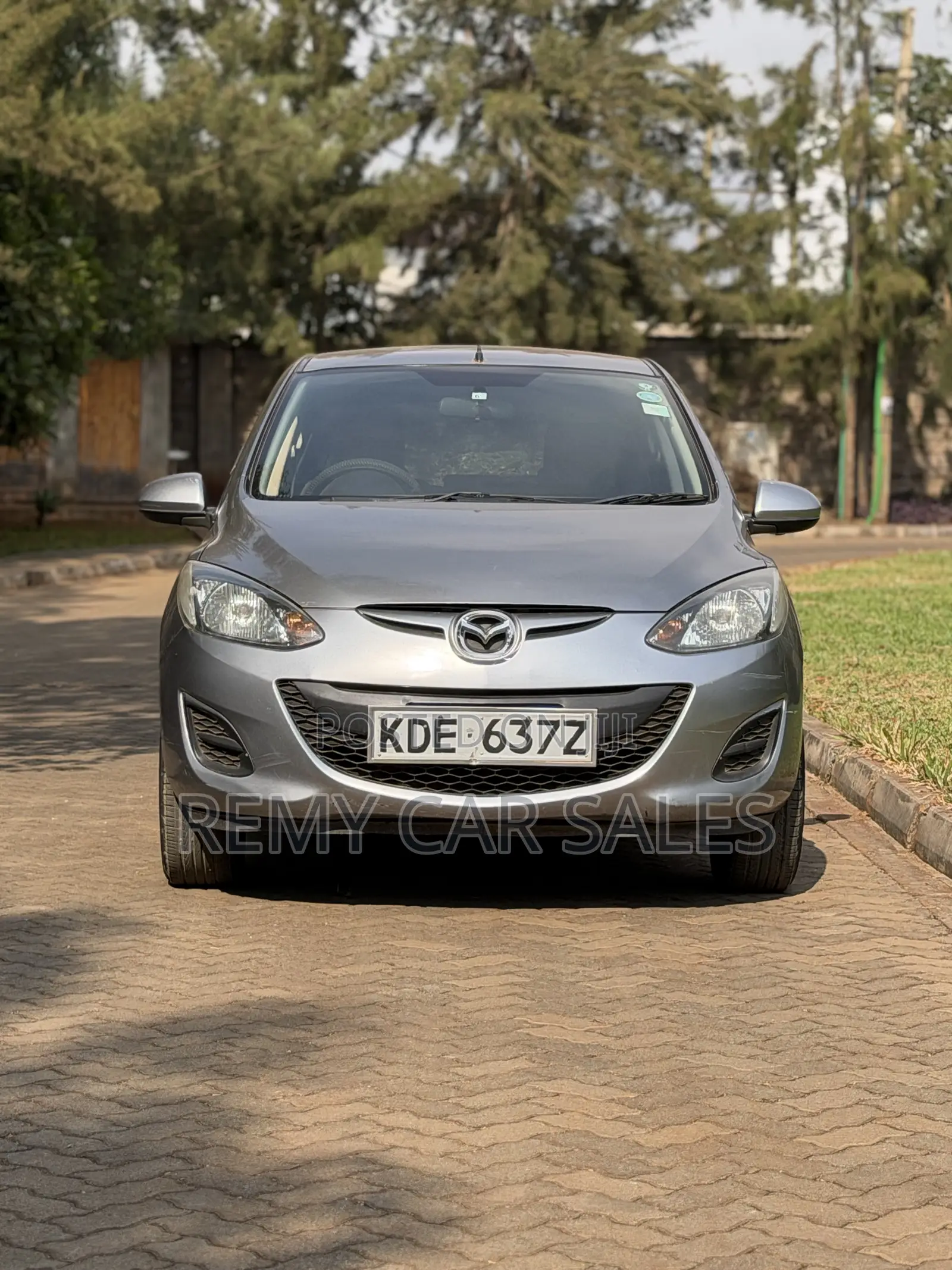 Mazda Demio 2015 Gray
