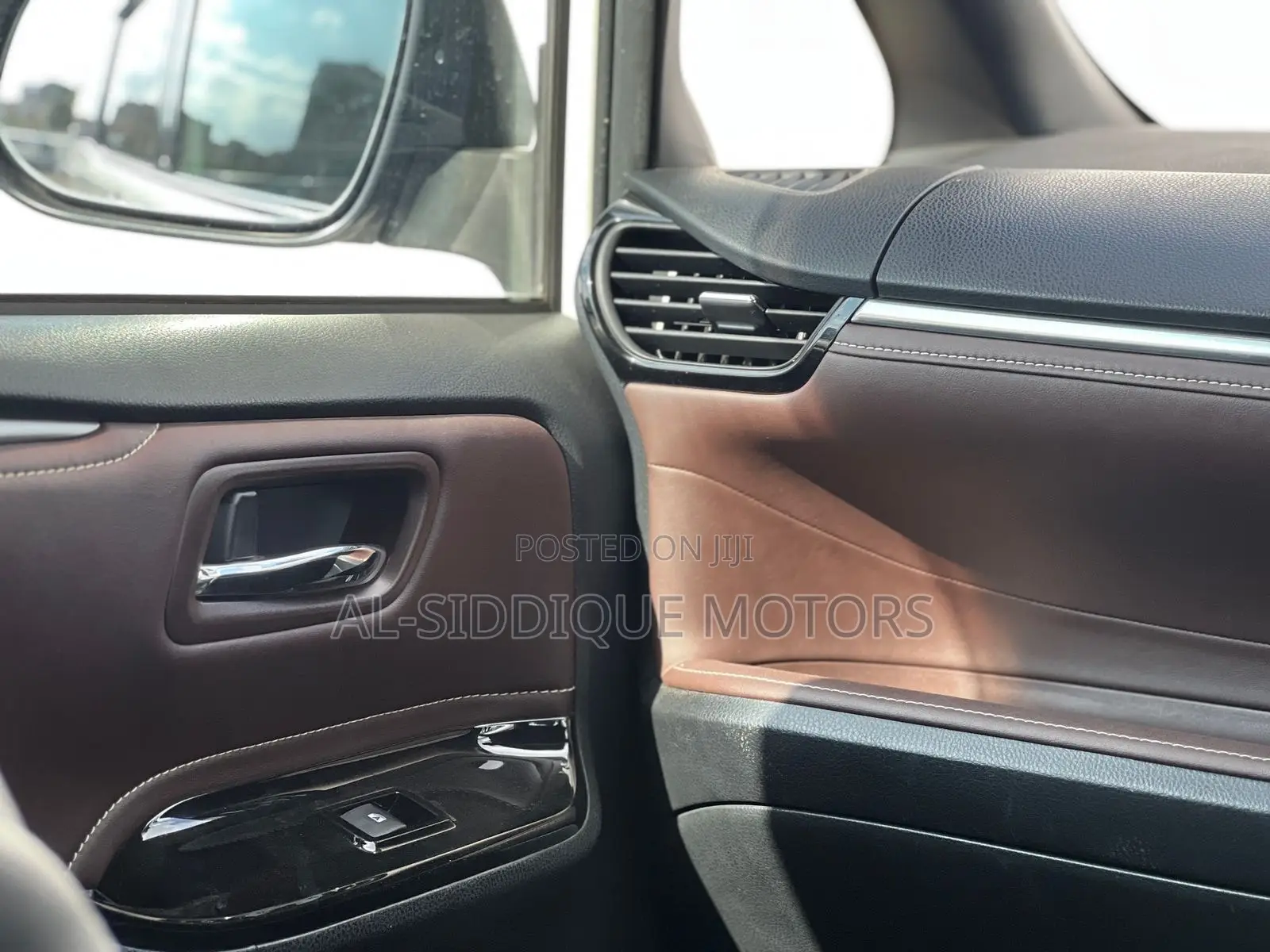 Toyota Esquire 2019 White